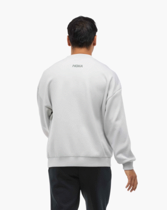 ホカ ホカ オネオネ HOKA エッセンシャル ジョガー