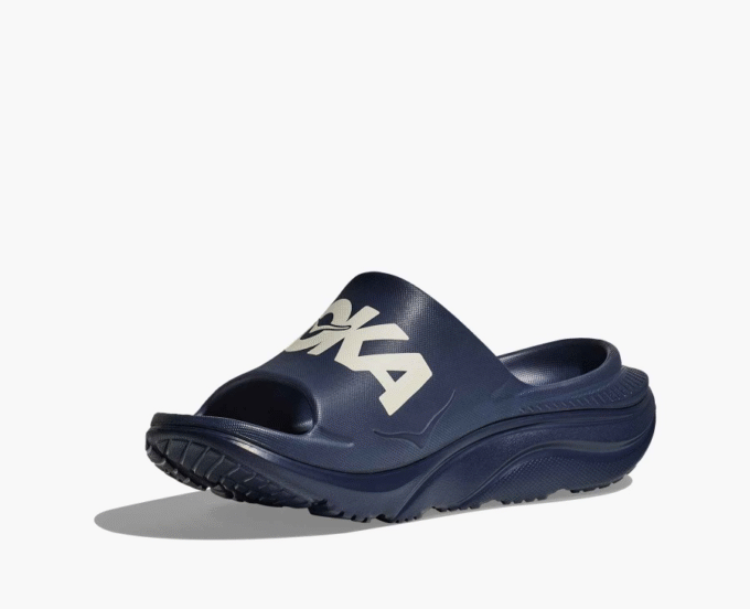 HOKA レースデイ スプリット ショートパンツ
