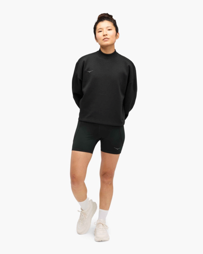ホカ ホカ オネオネ HOKA エッセンシャル ジョガー