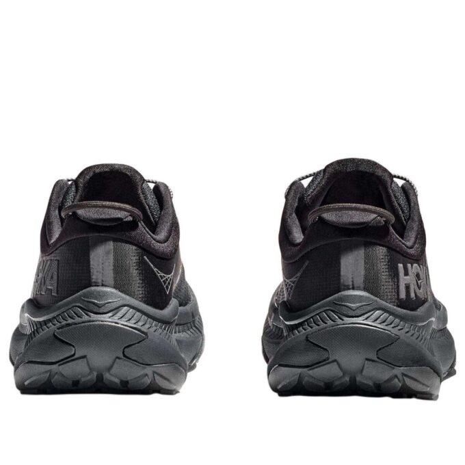 HOKA トランスポート「ブラック」