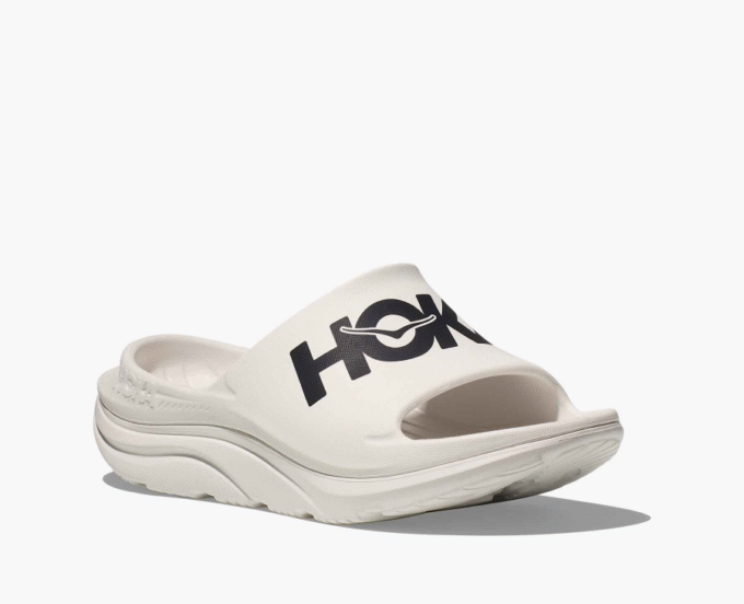 HOKA レースデイ スプリット ショートパンツ