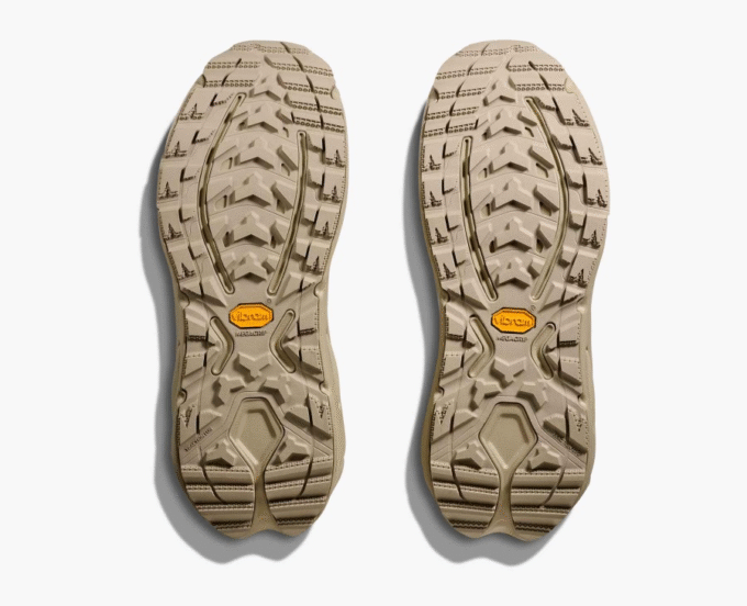 ホカ オネオネ HOKA エッセンシャル ジョガー
