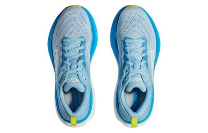 HOKA ボンダイ 8 ‘エアリーブルー’