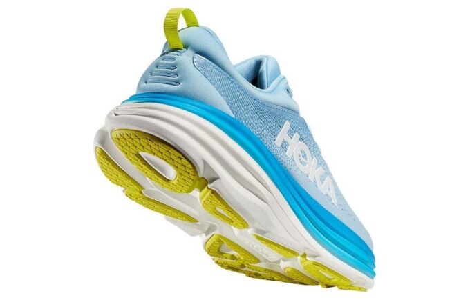 HOKA ボンダイ 8 ‘エアリーブルー’