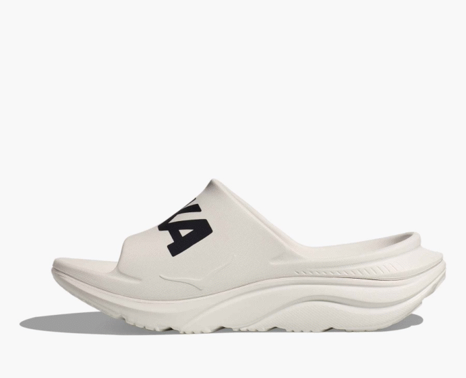 HOKA レースデイ スプリット ショートパンツ