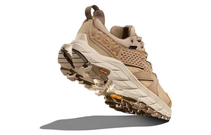 HOKA アナカパ GTX ‘タン’