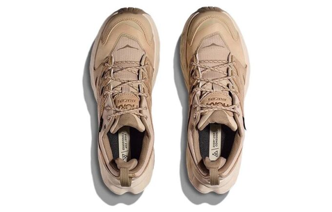 HOKA アナカパ GTX ‘タン’