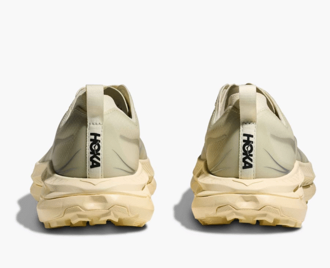 HOKA HOKA ONE ONE カワナ 2