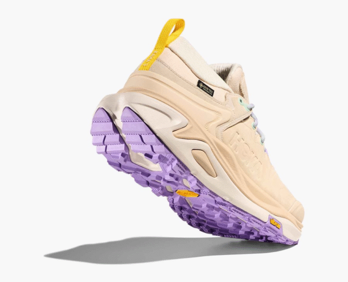 HOKA HOKA ONE ONE HOKA エッセンシャル パーカー HOKA HOKA ONE ONE HOKA エッセンシャル パーカー
