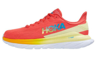 HOKA Mach 4「ホットコーラル」