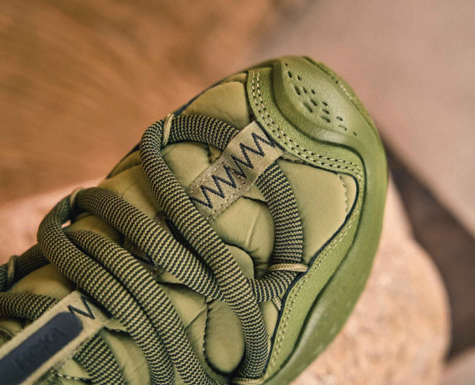 HOKA ONE ONE アウトトレイル シャツ ジャケット