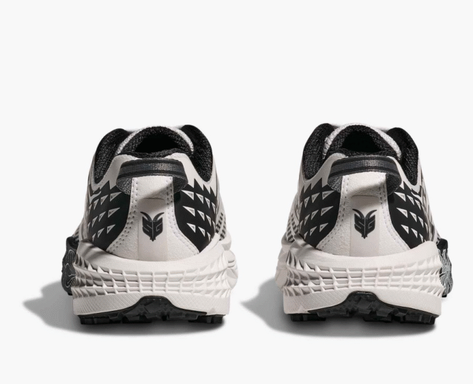 HOKA ONE ONE スカイフロー ジャケット