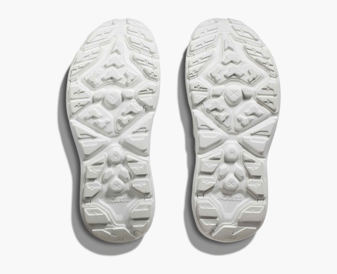 HOKA ONE ONE HOKA エッセンシャル パーカー