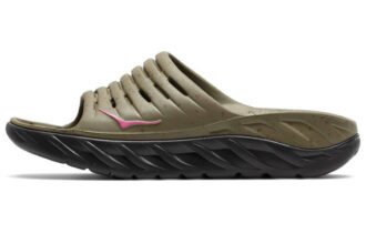 HOKA x Bodega Ora リカバリースライド「マティーニオリーブ ジェットブラック」
