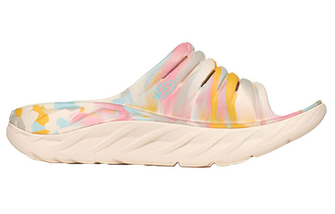 HOKA x FPムーブメント「ORA」