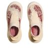 HOKA x Paria Farzaneh レストア チャッカ ‘クリーム’