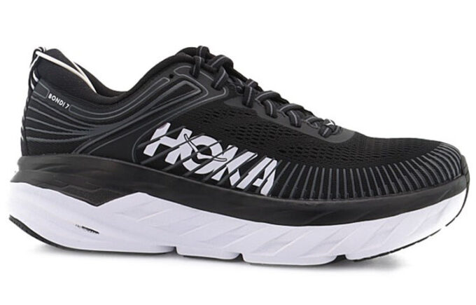 (WMNS) ボンダイ 7「ブラックホワイト」