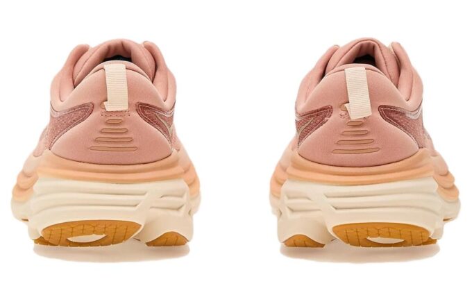 (WMNS) ボンダイ 8「サンドストーン クリーム」