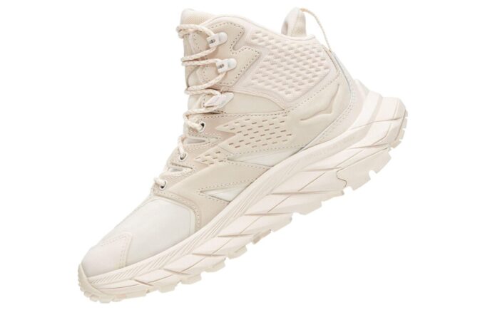 (WMNS) アナカパ ミッド GTX「エッグノッグ シフティング サンド」